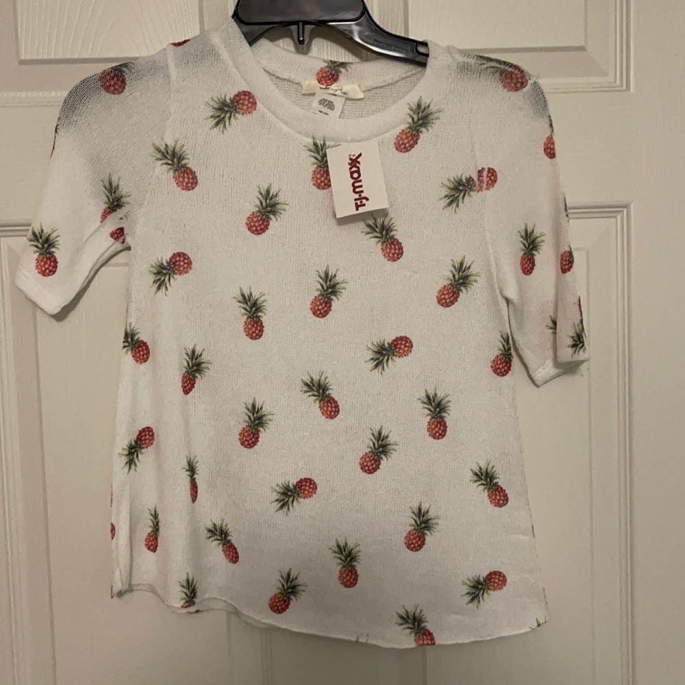 Pineapple top